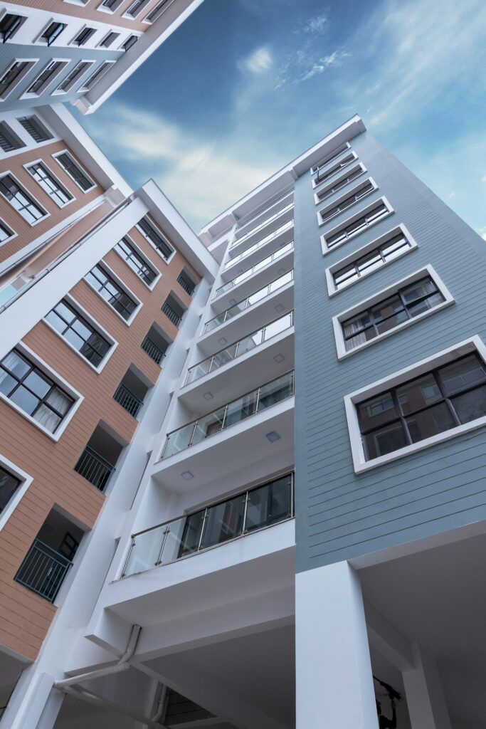 Commercial buildings representing brokerage opportunities after 360 Florida Real Estate School